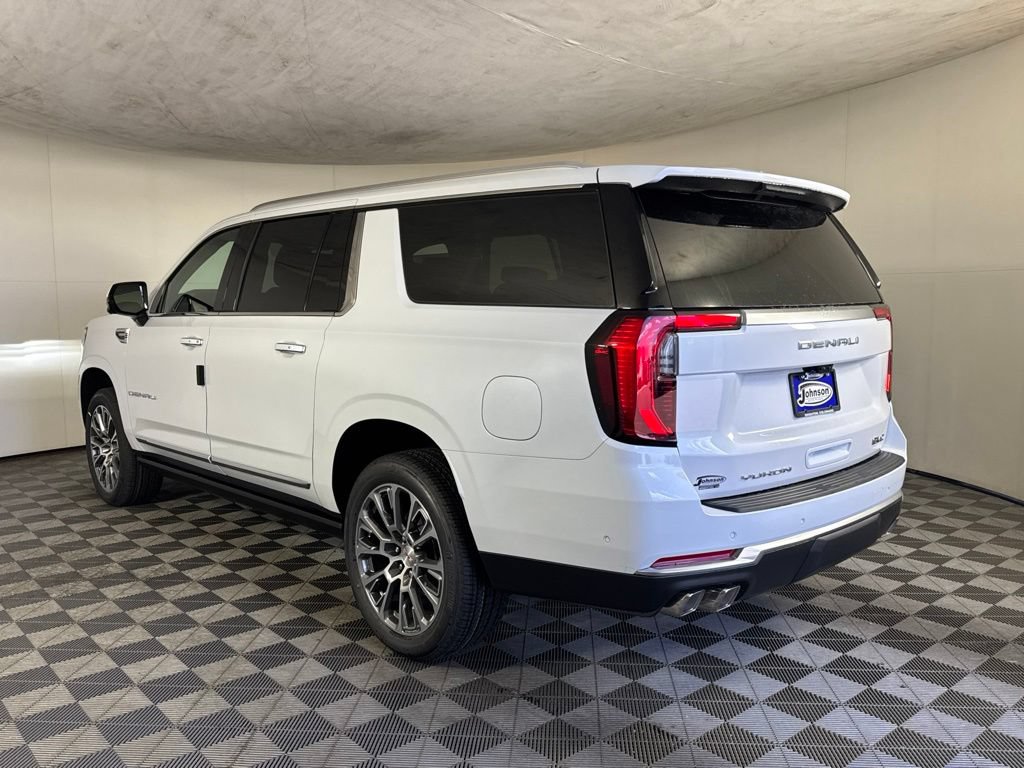 New 2026 GMC Yukon XL Denali w/ Denali Reserve Package AWD/4WD image 7