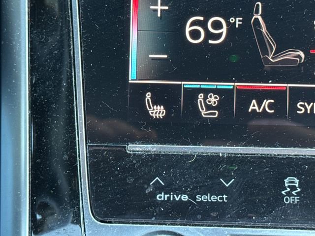 Used 2019 Audi Q8 Prestige AWD/4WD image 32