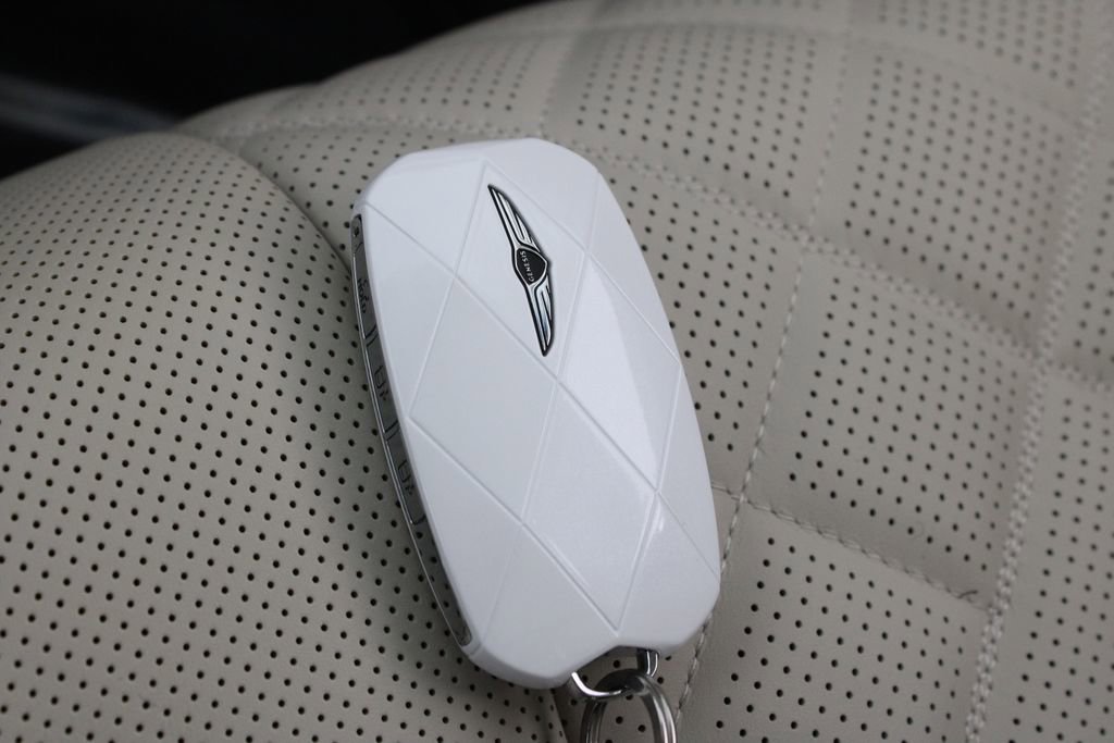 Used 2026 Genesis GV80 3.5T Prestige image 32