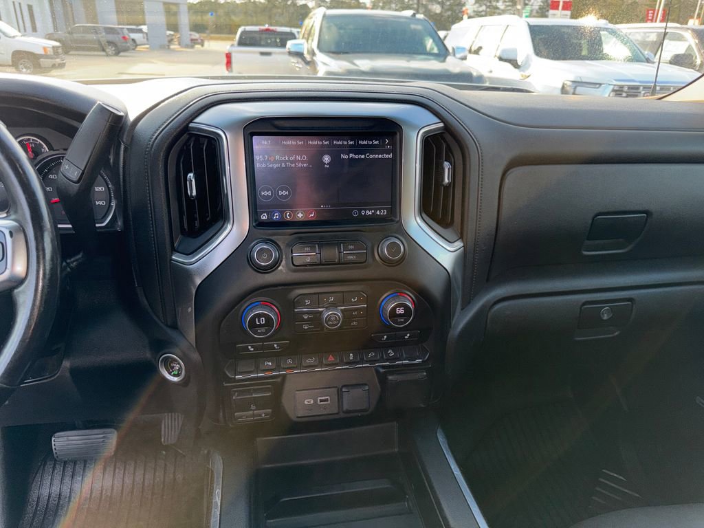 Used 2020 Chevrolet Silverado 1500 LT Trail Boss image 19