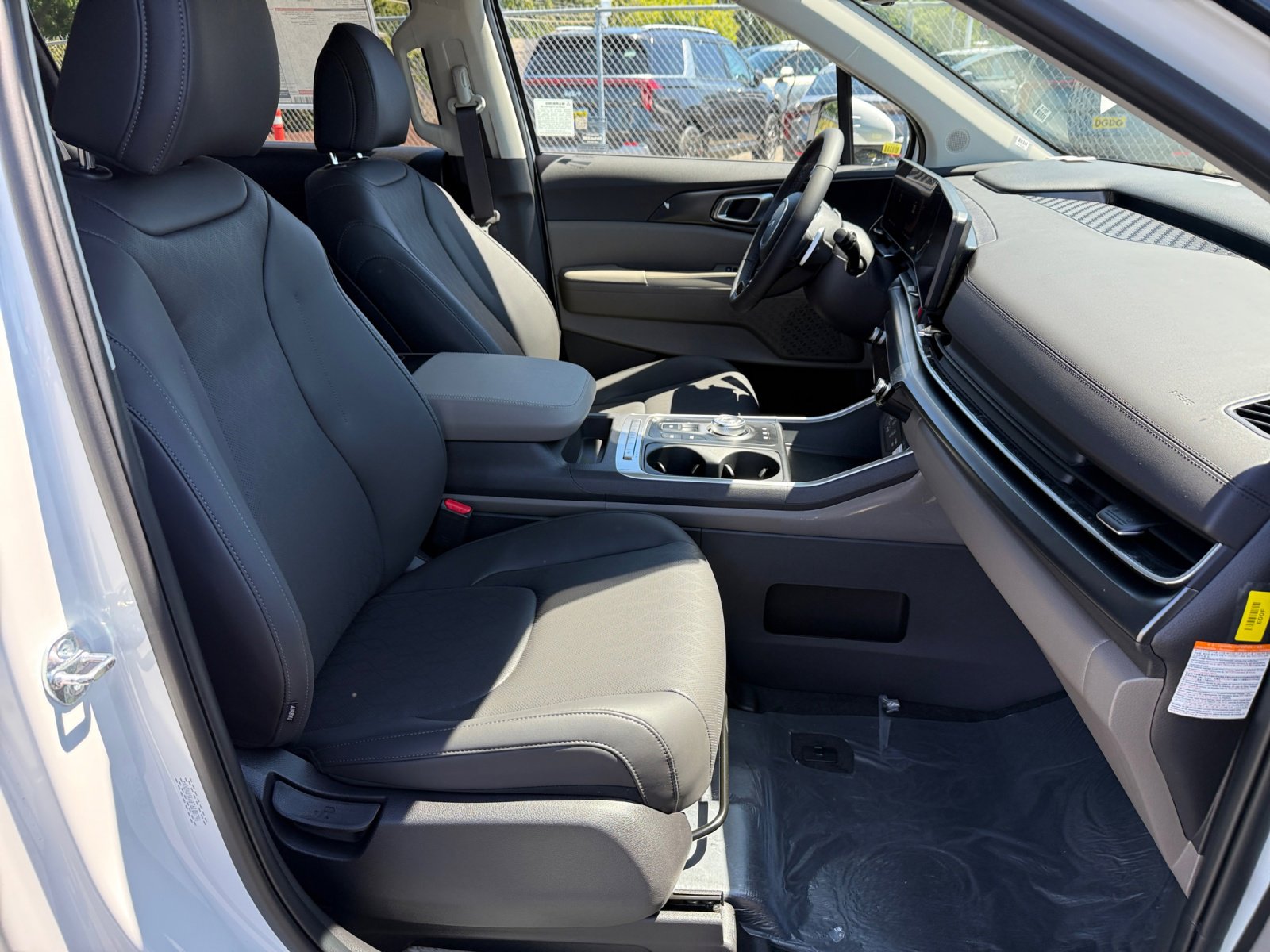 New 2026 Kia Carnival LXS image 20