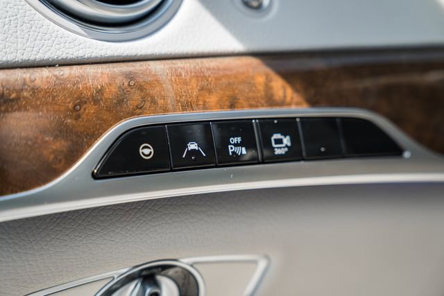 Used 2015 Mercedes-Benz S 550 4MATIC Sedan image 40