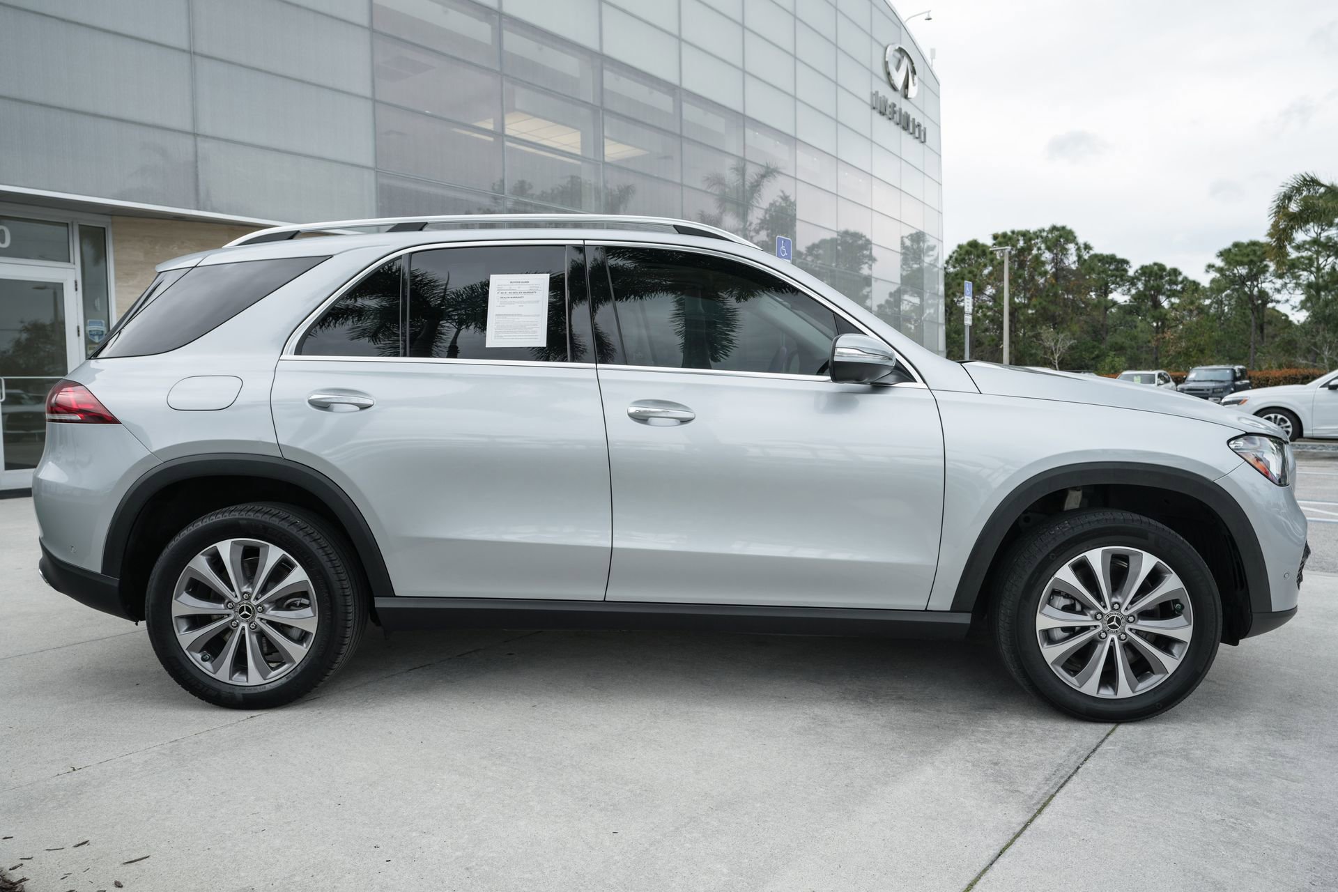 Used 2023 Mercedes-Benz GLE 450 4MATIC image 28