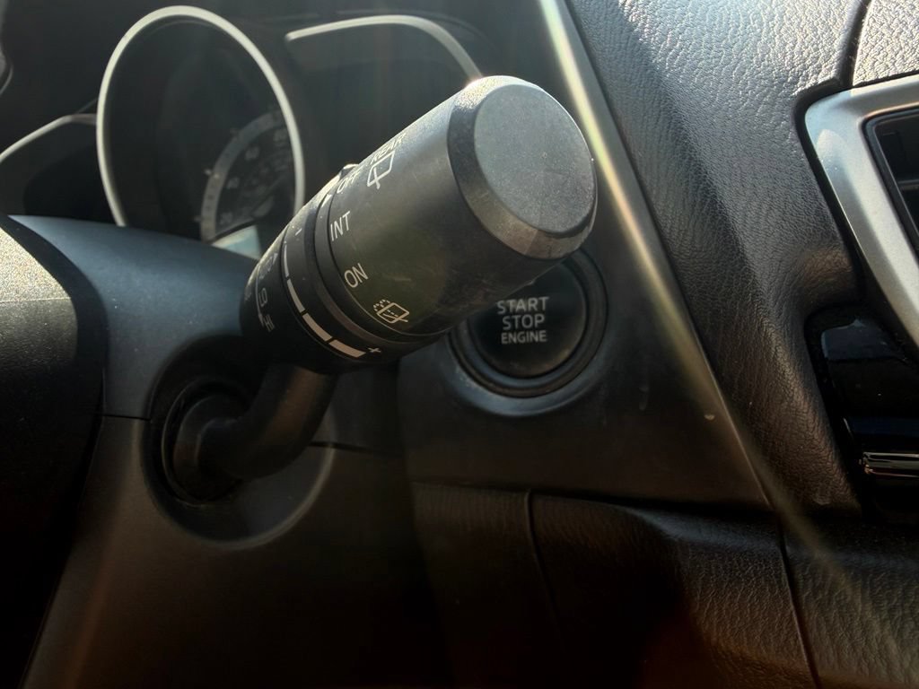 Used 2016 MAZDA MAZDA3 i Touring FWD image 31
