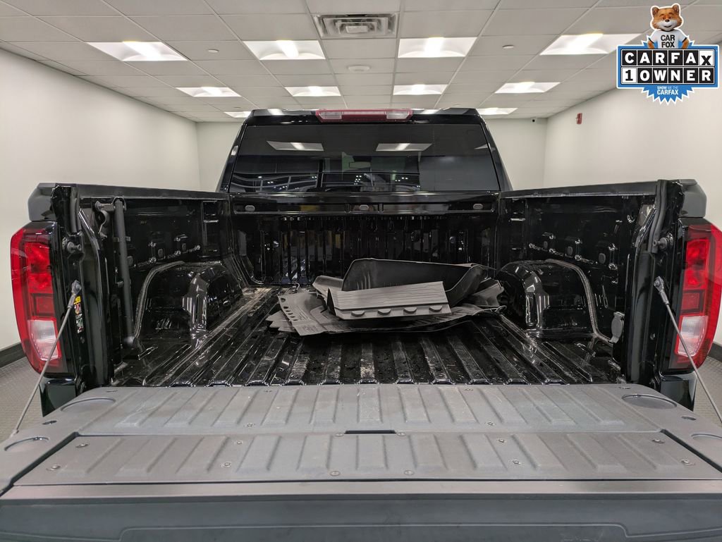 Used 2022 GMC Sierra 1500 Elevation w/ LPO, Elevation Black Package AWD/4WD image 25