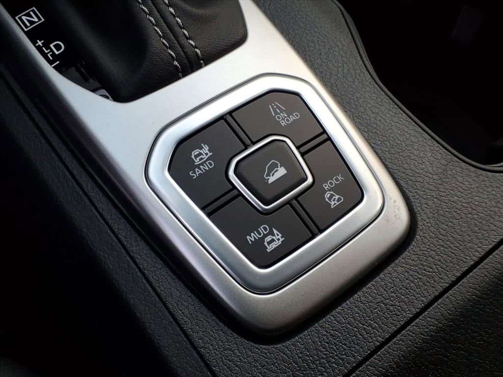 New 2026 Nissan Frontier SV w/ Tow Package image 13