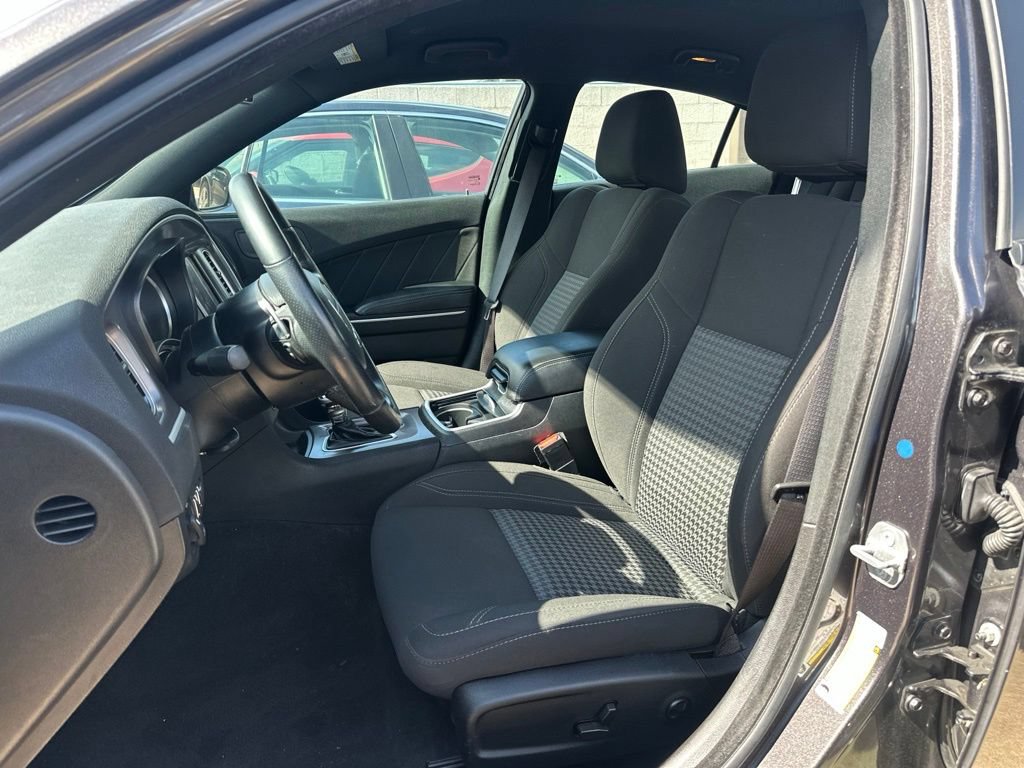 Used 2021 Dodge Charger SXT w/ Driver Convenience Group AWD/4WD image 9