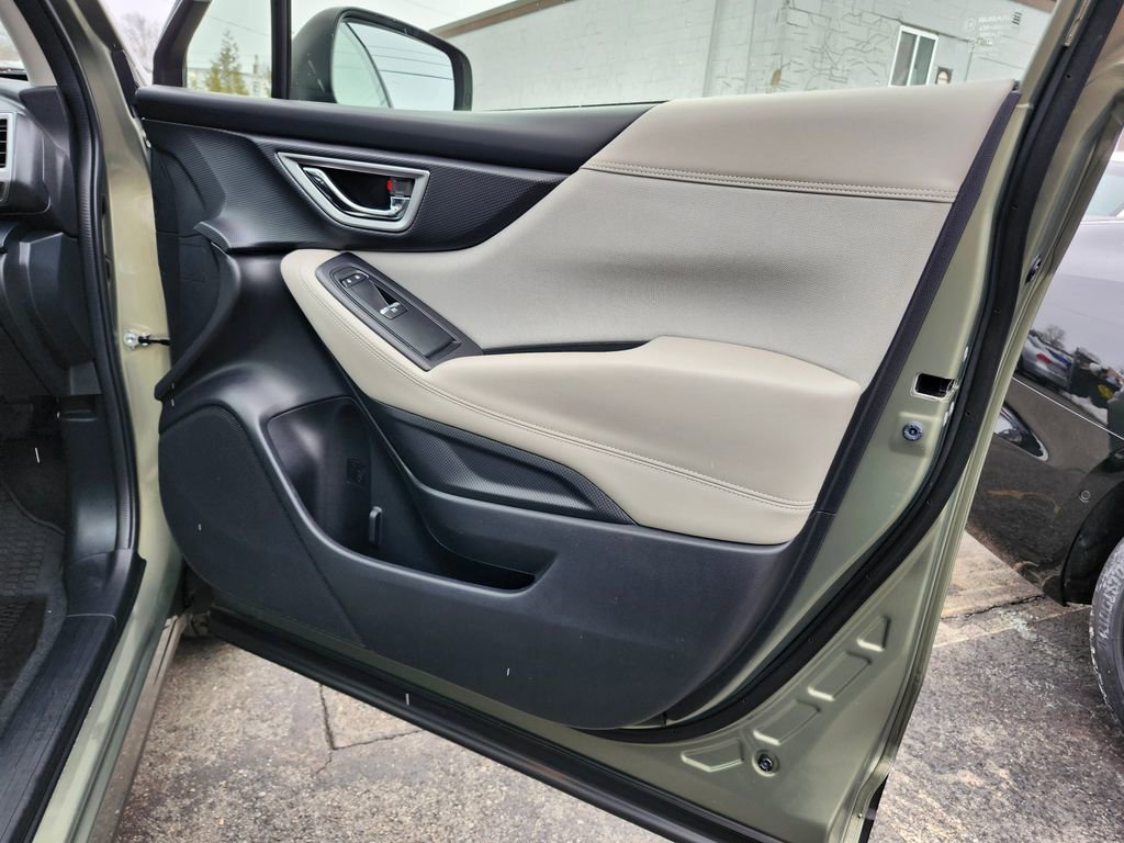 Used 2020 Subaru Forester Premium image 14