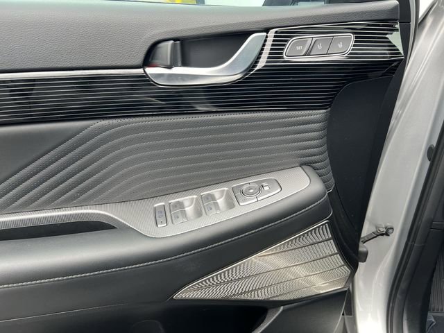 Used 2024 Hyundai Palisade Calligraphy image 11