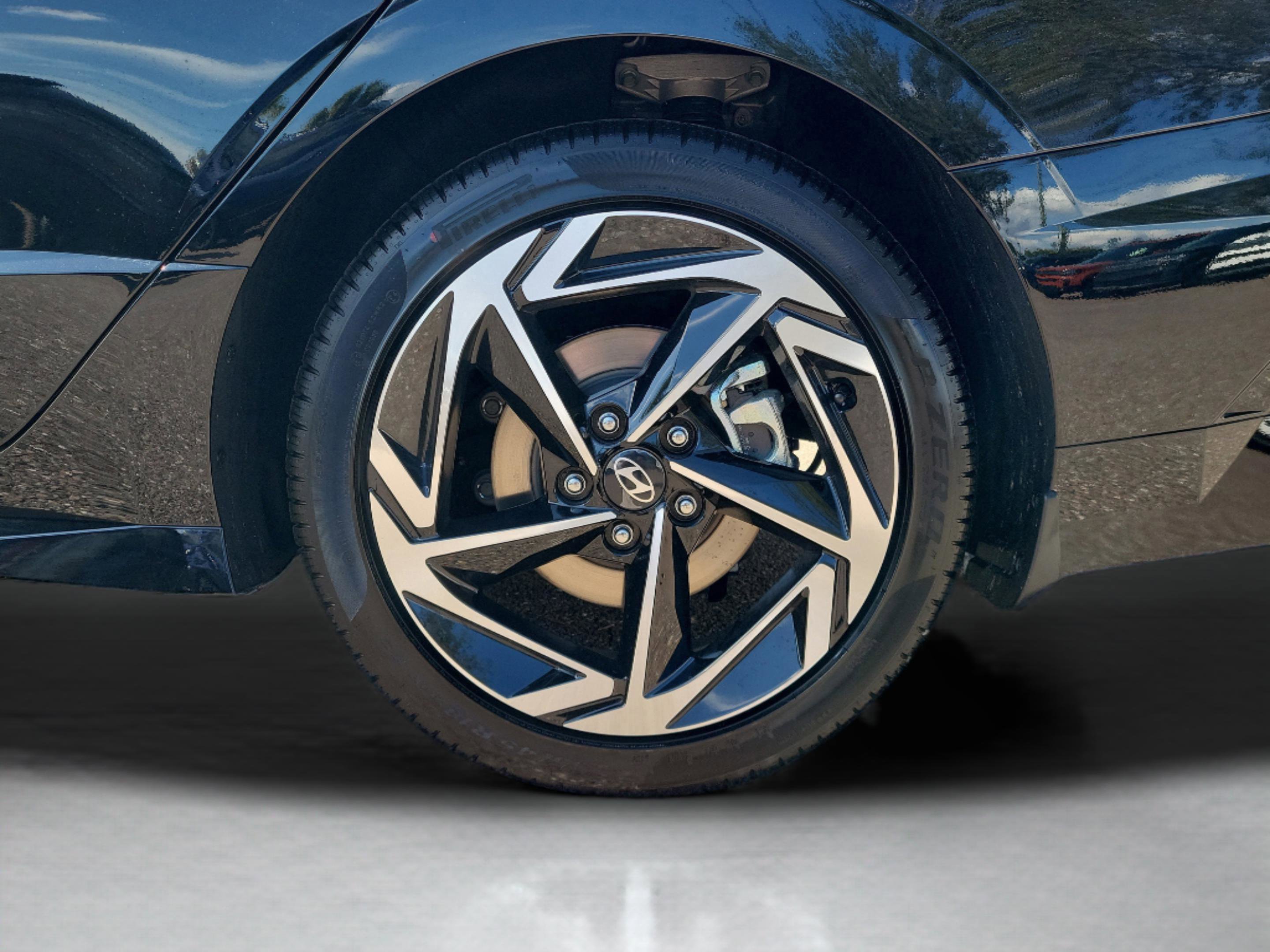 New 2026 Hyundai Sonata SEL FWD image 17