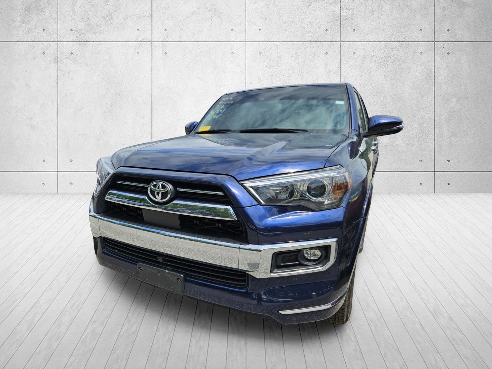 Used 2024 Toyota 4Runner Limited AWD/4WD image 5