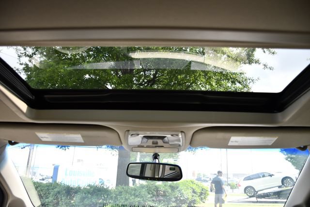 Used 2013 Toyota Sienna XLE FWD image 24