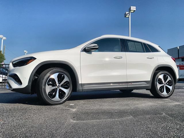 Used 2024 Mercedes-Benz GLA 250 4MATIC image 5