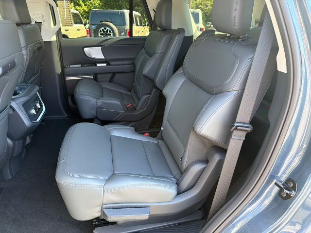 New 2027 Ford Expedition Active RWD image 24