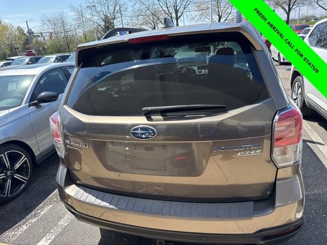 Used 2017 Subaru Forester 2.5i Touring AWD/4WD image 8