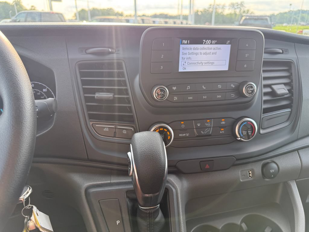 Used 2025 Ford Transit 350 XL RWD image 9