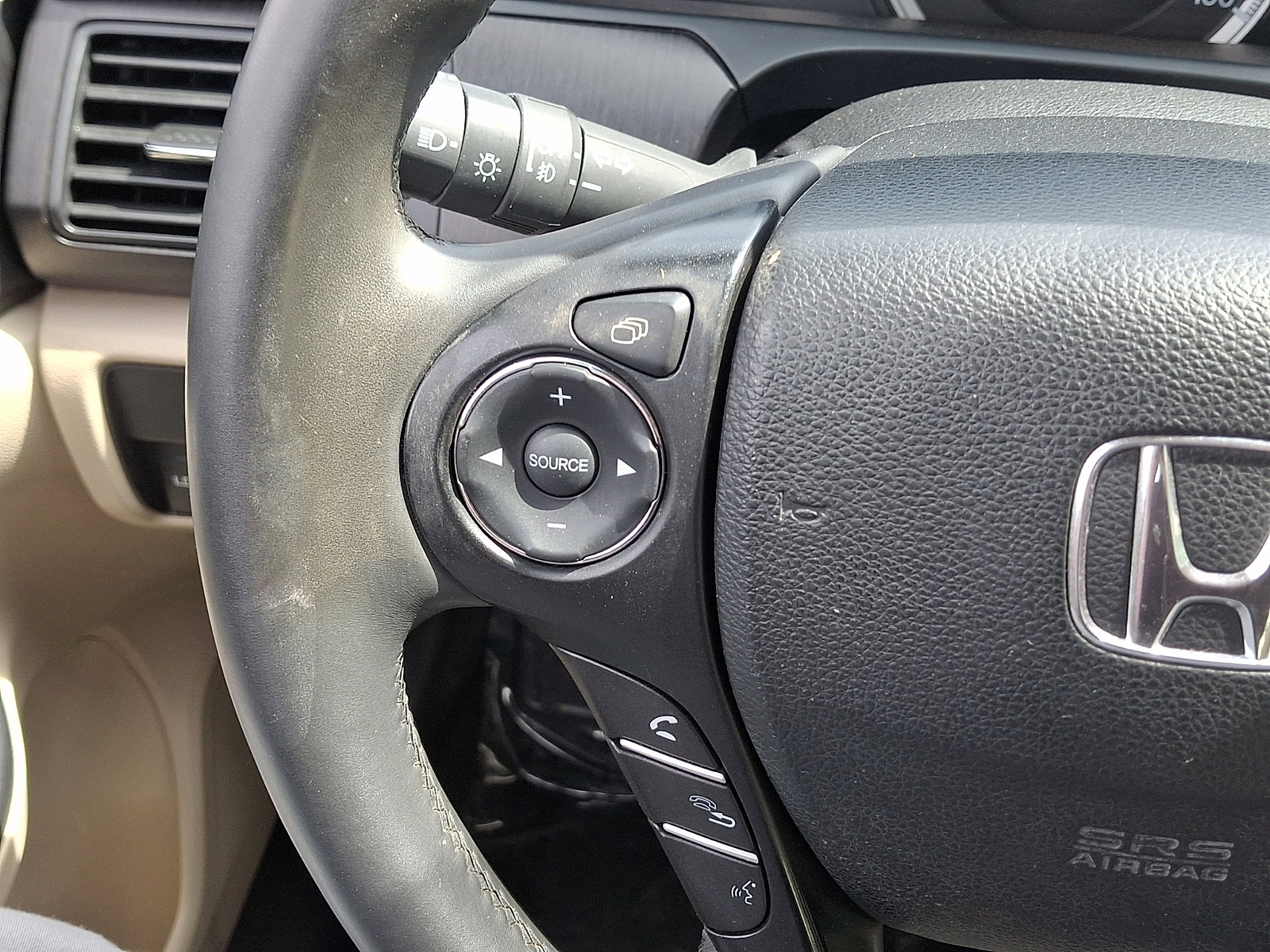 Used 2015 Honda Accord EX-L image 22