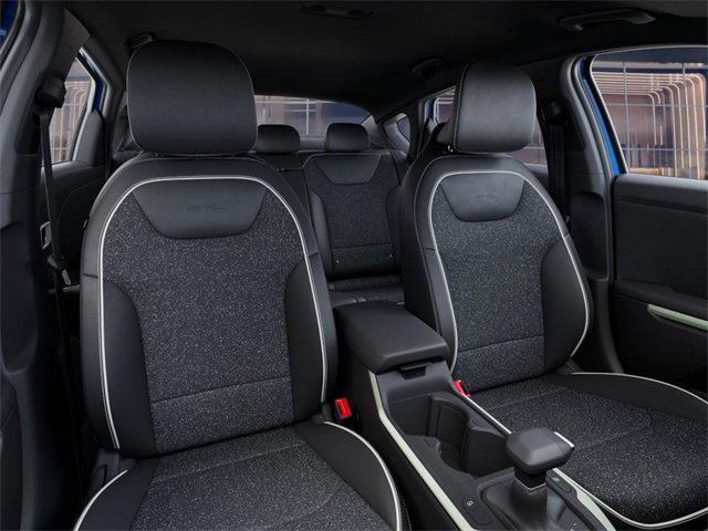 New 2025 Kia K4 GT-Line image 16