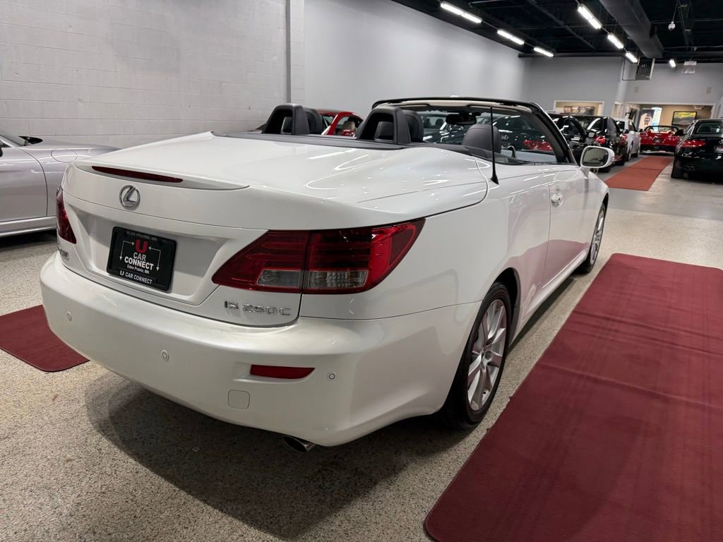 Used 2010 Lexus IS 250C RWD image 14