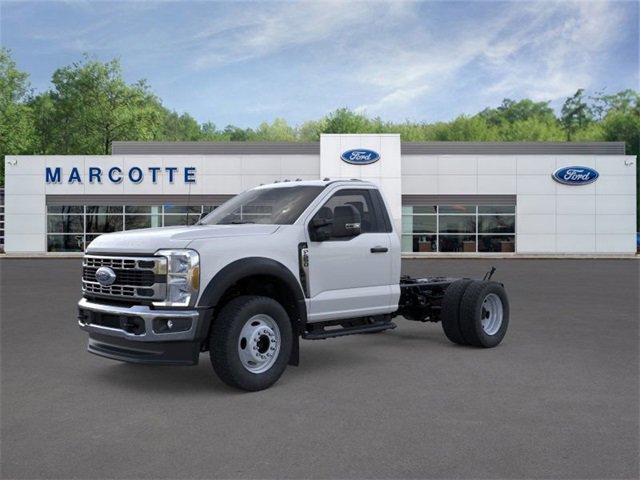 New 2026 Ford F550 4x4 Regular Cab Super Duty image 1