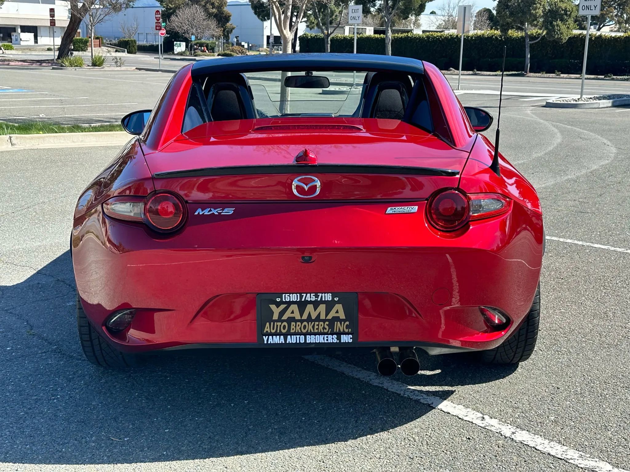 Used 2017 MAZDA MX-5 Miata RF Club RWD image 21