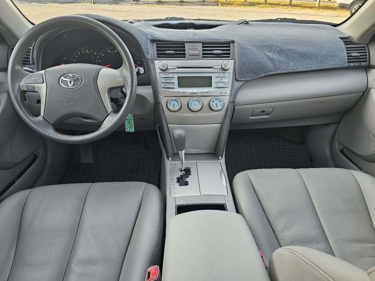 Used 2007 Toyota Camry LE image 34