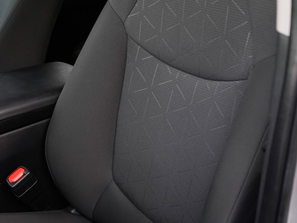 Used 2024 Toyota RAV4 XLE image 22