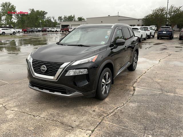 Used 2023 Nissan Rogue SL w/ SL Premium Package FWD image 5