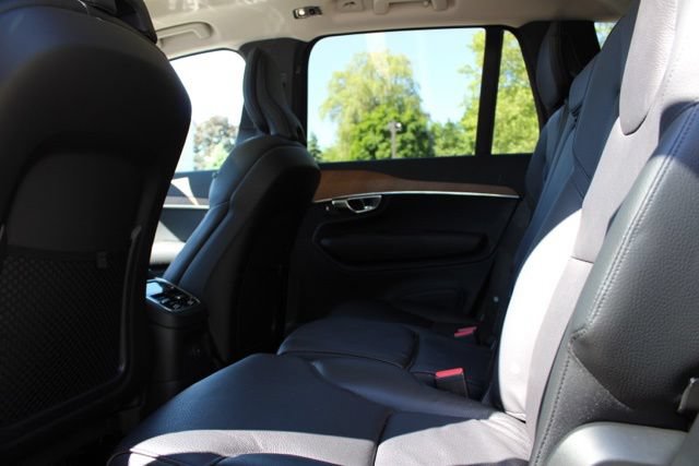 Certified 2022 Volvo XC90 T8 Inscription Expression AWD/4WD image 25