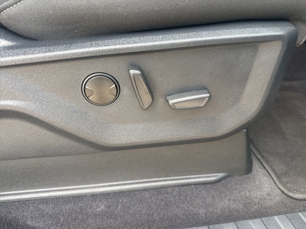 Used 2023 Ford F150 XLT w/ Equipment Group 302A High image 33