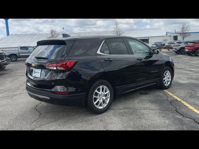 Used 2024 Chevrolet Equinox LT FWD image 31