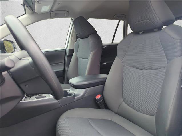 Certified 2025 Toyota RAV4 LE image 18