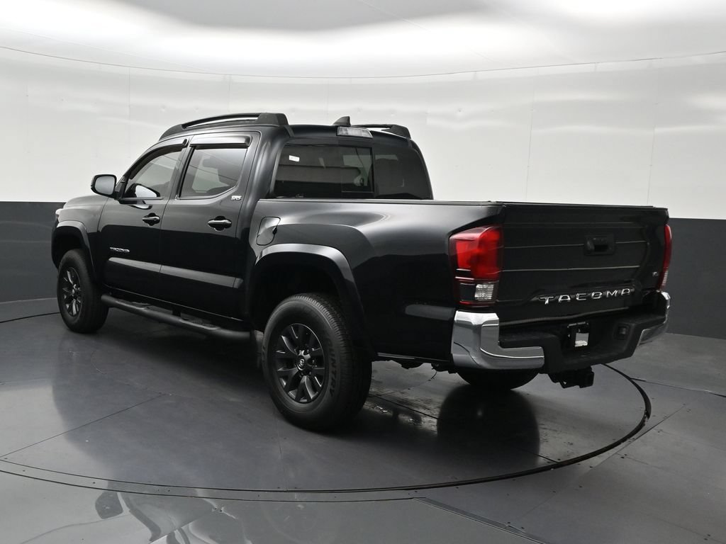 Used 2021 Toyota Tacoma SR5 RWD image 3