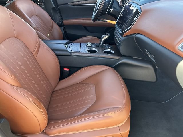 Used 2021 Maserati Ghibli S GranLusso RWD image 13