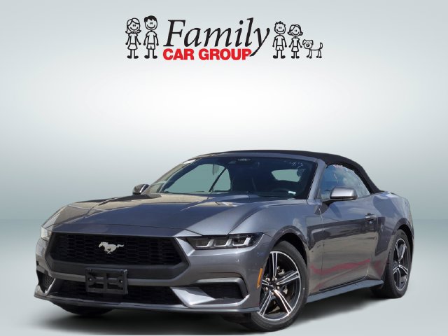 Used 2024 Ford Mustang Convertible RWD image 1