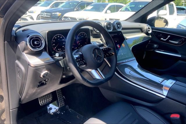 Used 2026 Mercedes-Benz GLC 300 4MATIC image 13
