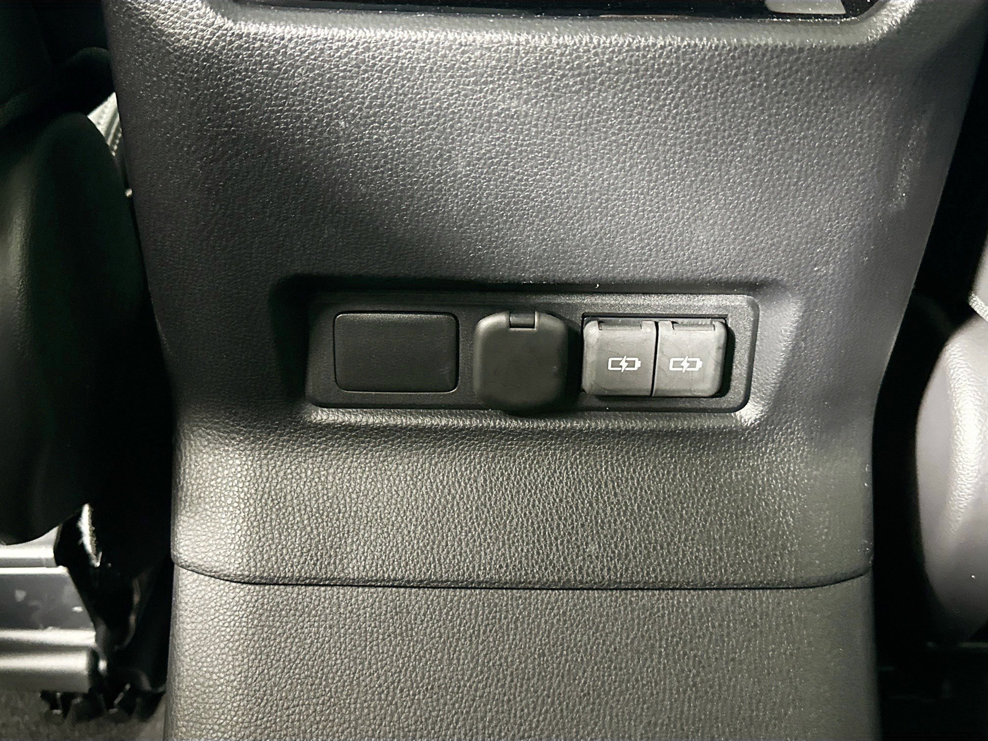 Used 2024 Toyota Land Cruiser AWD/4WD image 33
