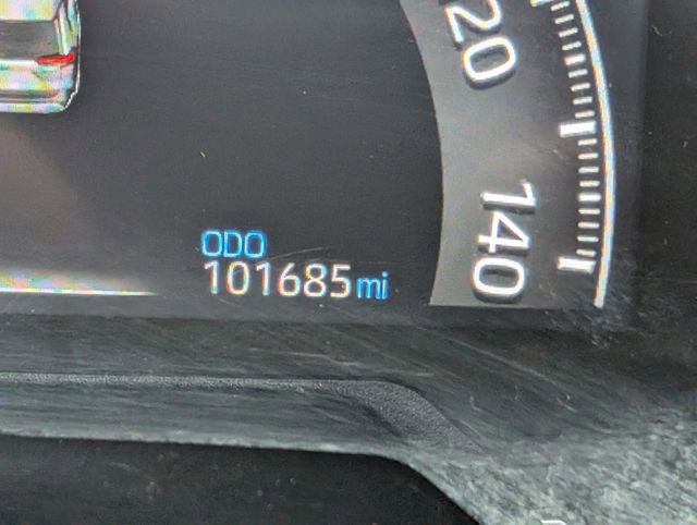 Used 2022 Toyota RAV4 XSE w/ Weather Package image 14