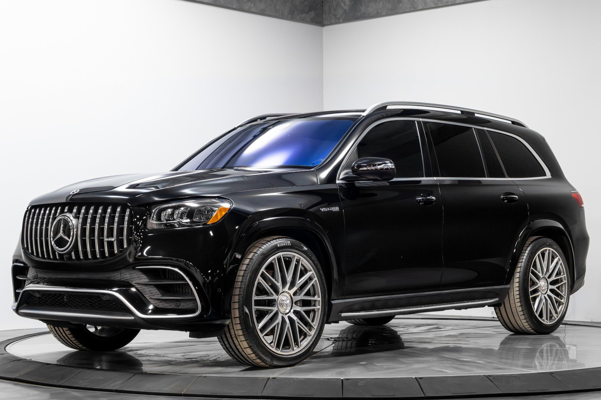 Used 2022 Mercedes-Benz GLS 63 AMG 4MATIC image 2