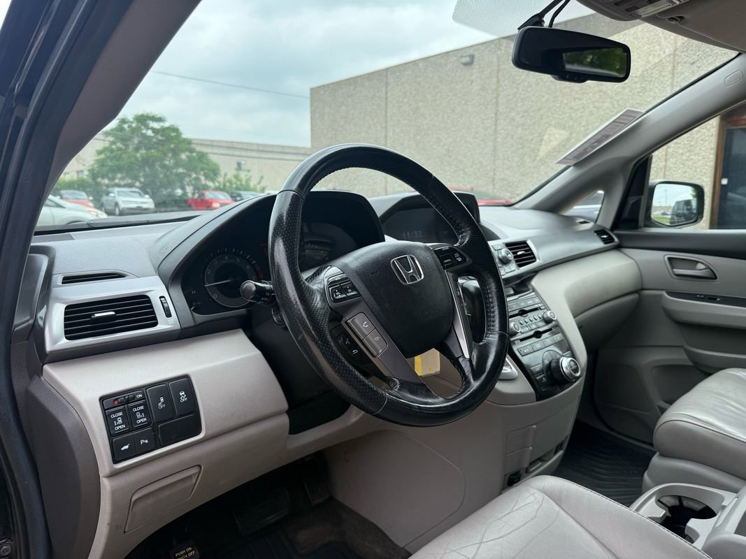 Used 2012 Honda Odyssey Touring image 4