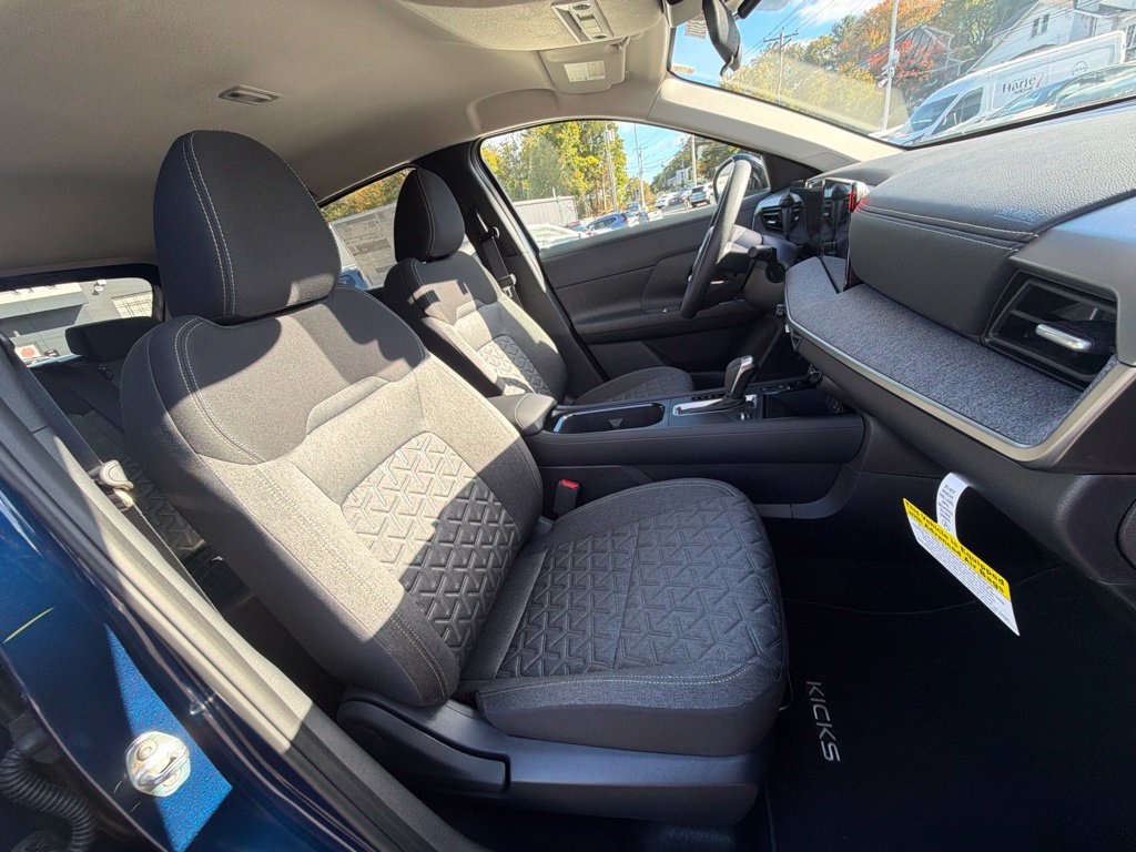 New 2027 Nissan Kicks SV AWD/4WD image 32