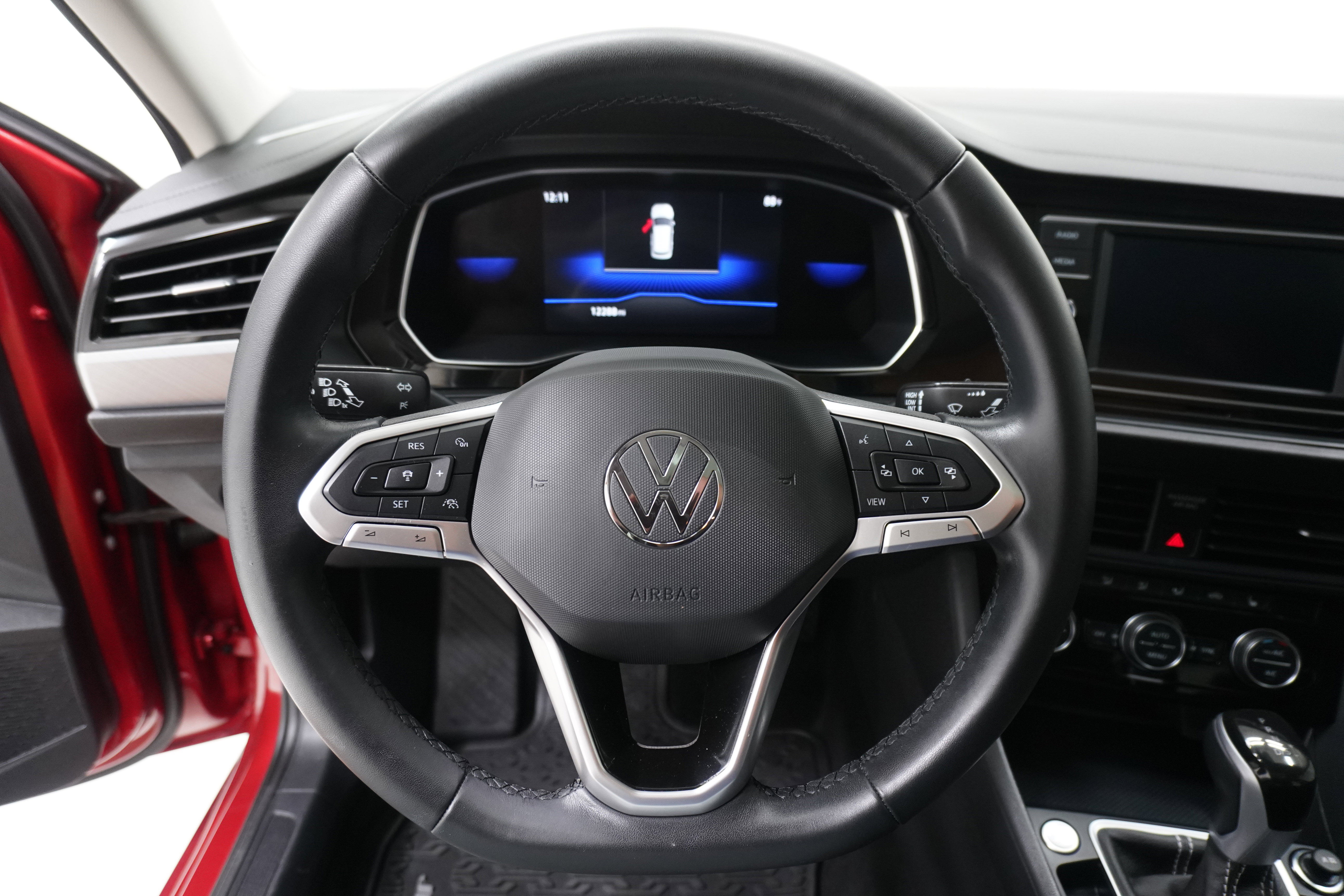 Used 2024 Volkswagen Jetta SE image 14
