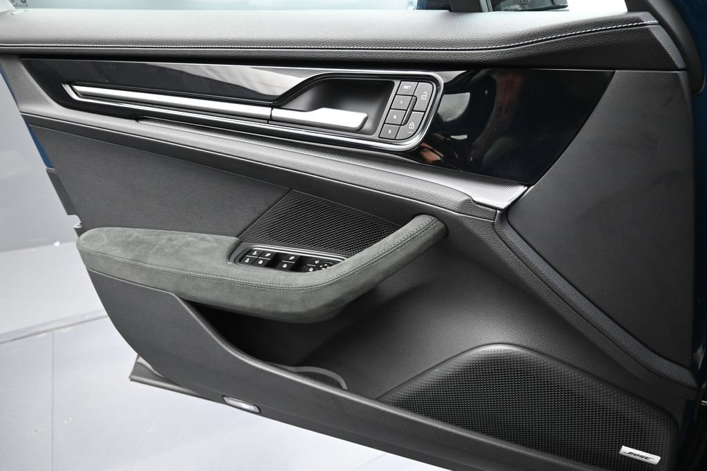 Certified 2026 Porsche Panamera RWD image 20