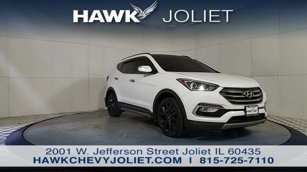 Used 2017 Hyundai Santa Fe Sport w/ Cargo Package FWD image 2