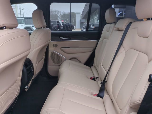New 2026 Jeep Grand Cherokee Limited image 14
