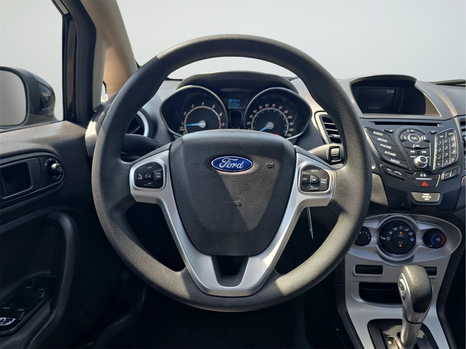 Used 2019 Ford Fiesta SE FWD image 11