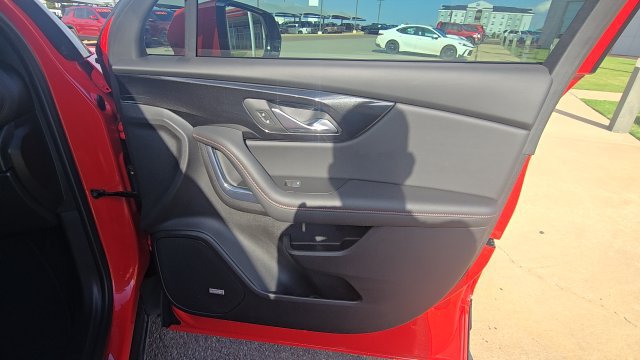 Used 2024 Chevrolet Blazer RS w/ Driver Confidence II Package FWD image 16