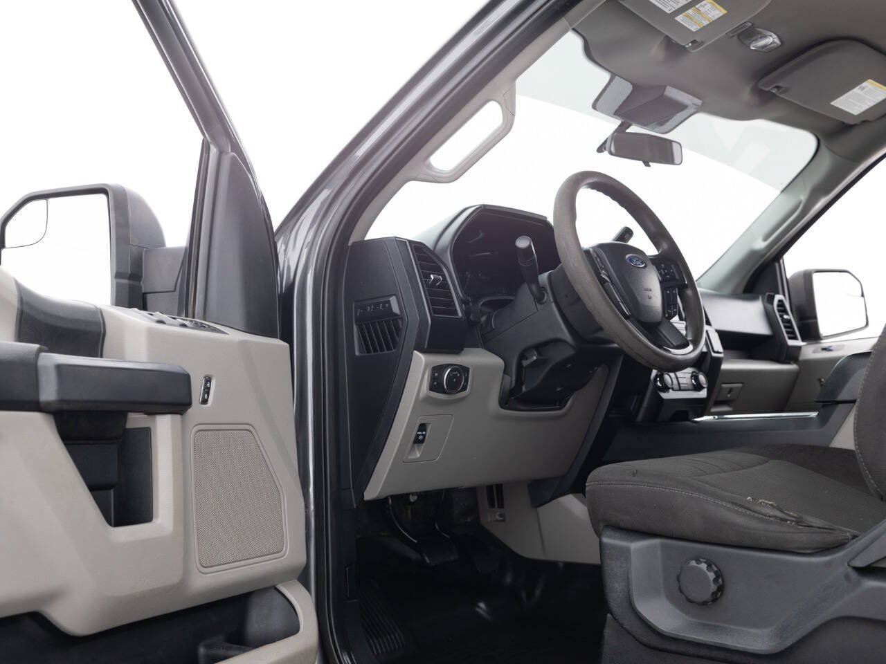 Used 2019 Ford F150 XL w/ Equipment Group 101A Mid AWD/4WD image 28