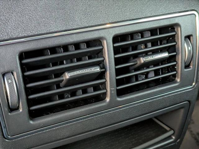 Used 2025 Jaguar F-PACE R-Dynamic S image 18