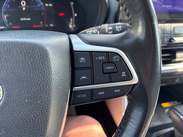 Used 2024 Toyota Grand Highlander XLE image 21